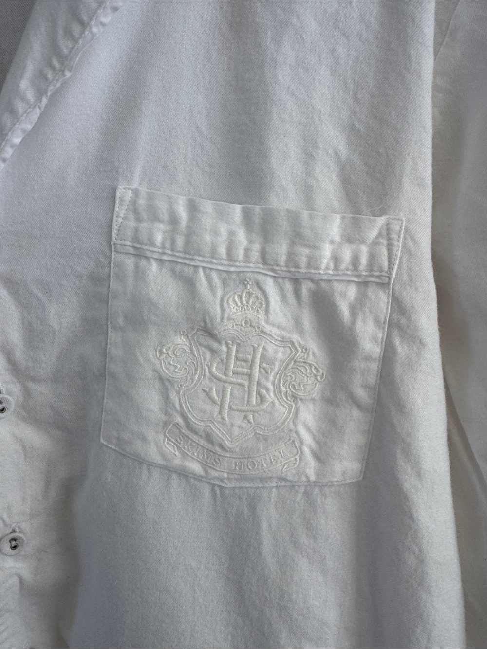 Skims Hotel Super soft size small EUC Classic White Button-Front Nightshirt - Picture 4 of 10